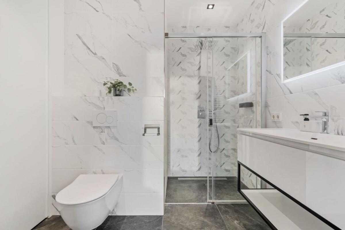Appartement De Luxe 1 Chambre A Coucher, Centre Commercial, Piscine Et Fitness Luxemburgo Exterior foto